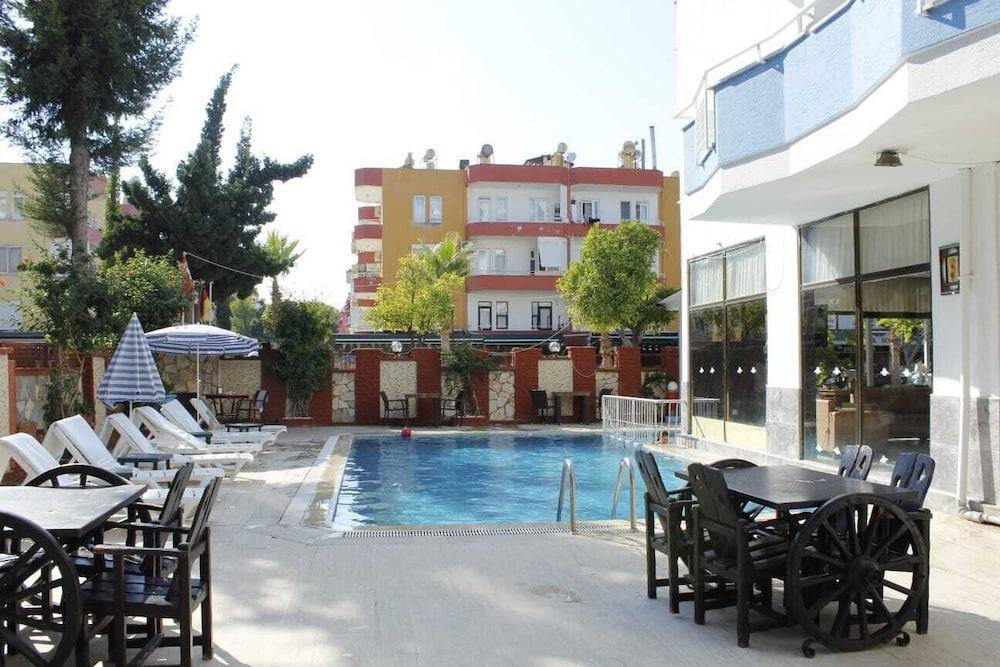 Moonlight Hotel Аланя Екстериор снимка