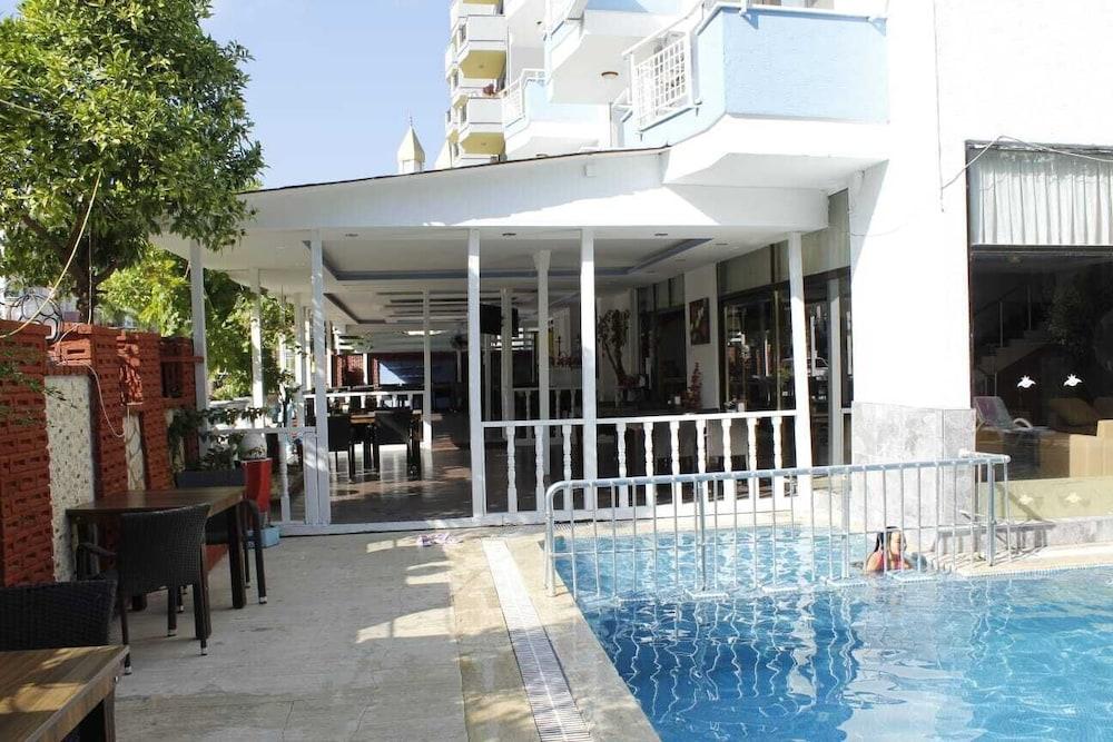 Moonlight Hotel Аланя Екстериор снимка