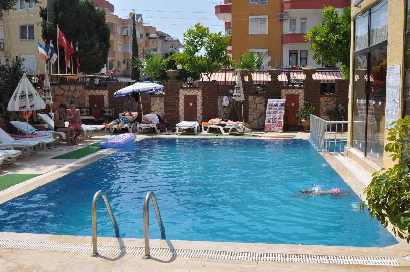 Moonlight Hotel Аланя Екстериор снимка
